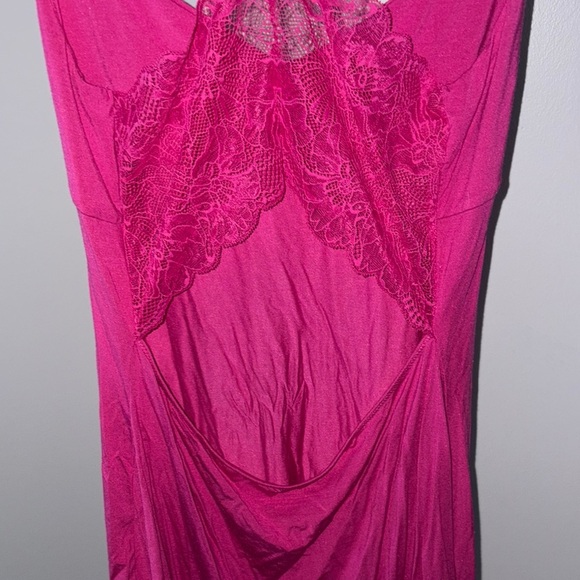 Victoria's Secret Pink night dress with Spaghetti Straps lace detail - open back - Picture 8 of 14